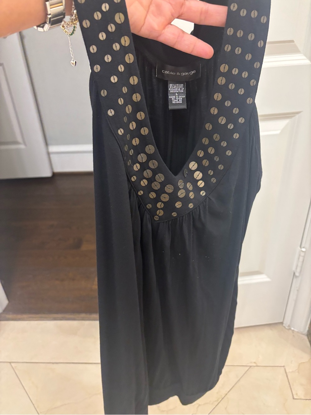 Cable & Gauge Black V-Neck Studded Sleeveless Camisole